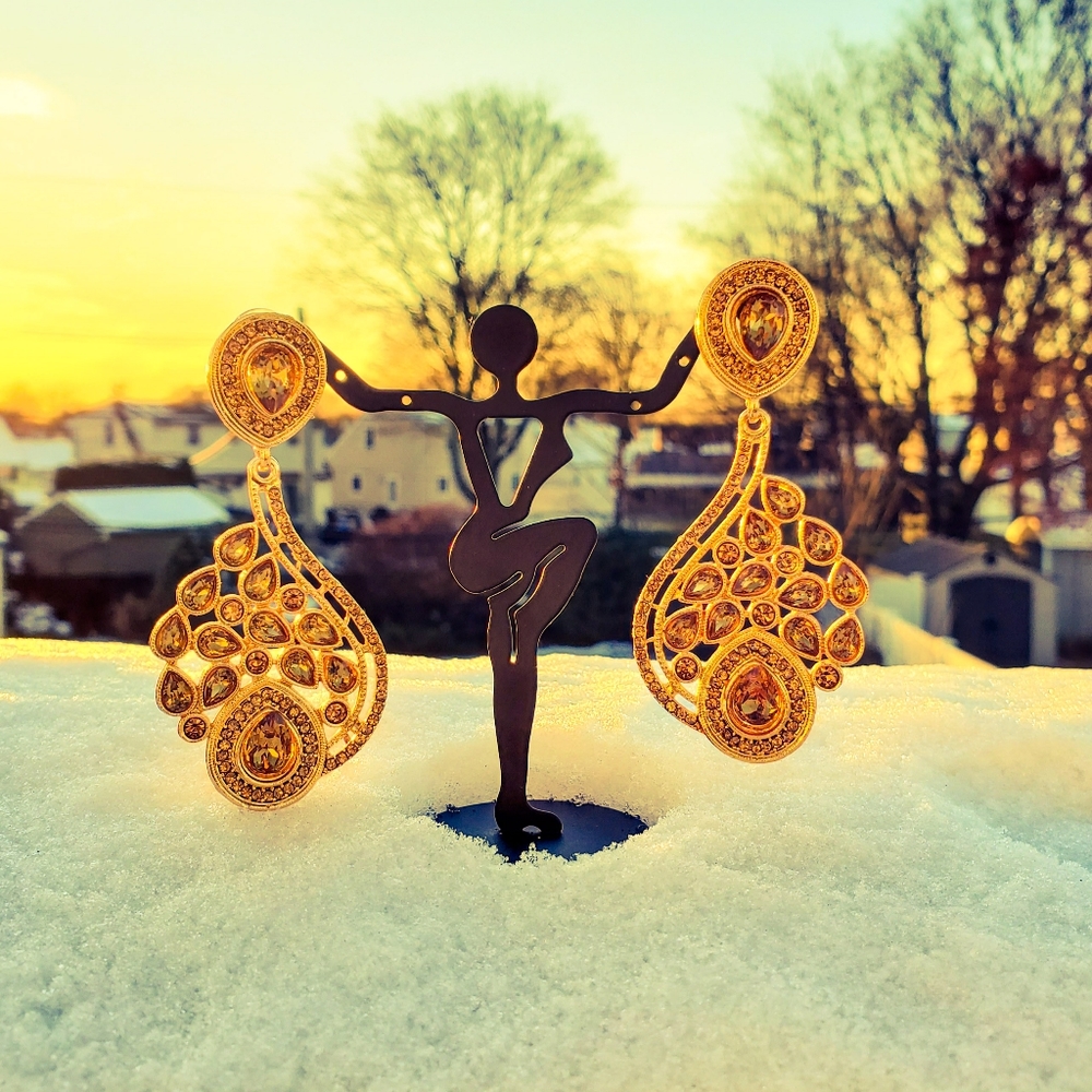 Ear rings